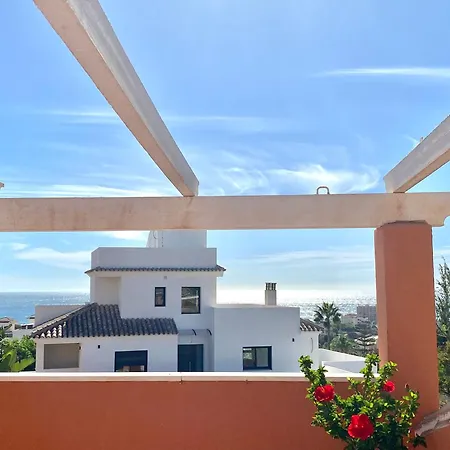 With Heated Private Pool, Sea View& Turkish Sauna Villa *